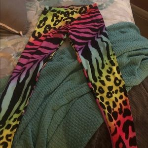 Animal print leggings